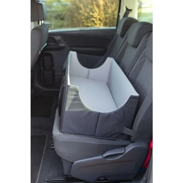 Autositz, doppelt, 80 × 28 × 39 cm, schwarz/grau