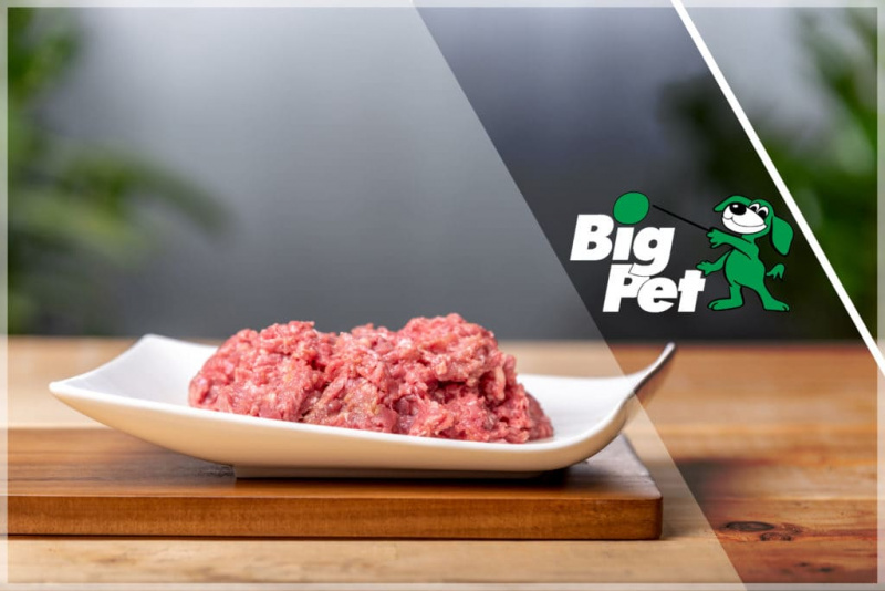 Pouletfleisch gehackt